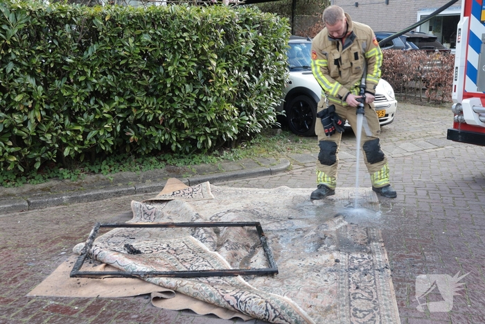 Brand in woning leidt tot schade