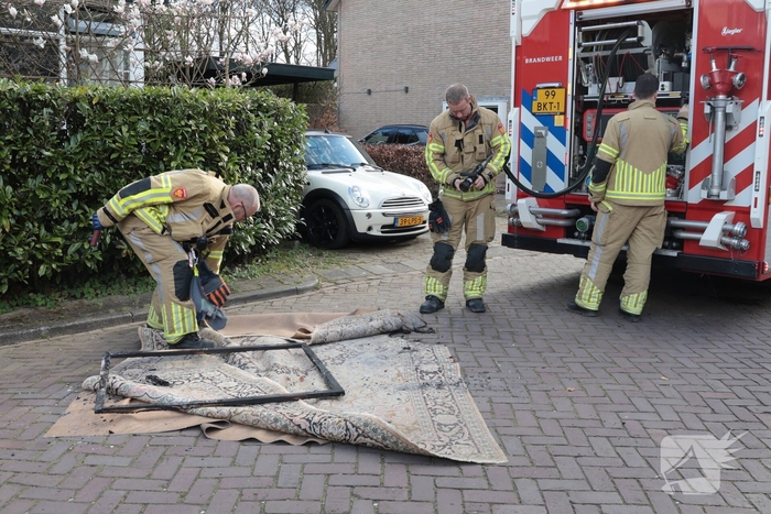 Brand in woning leidt tot schade