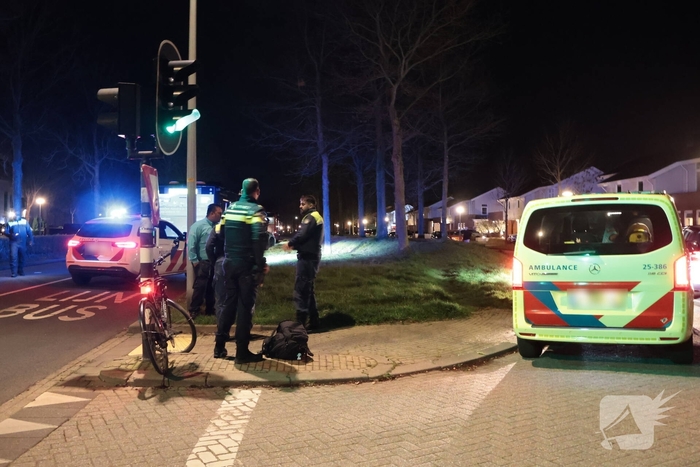 Fietser gewond na aanrijding met lijnbus