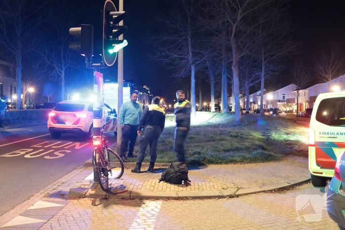 Fietser gewond na aanrijding met lijnbus