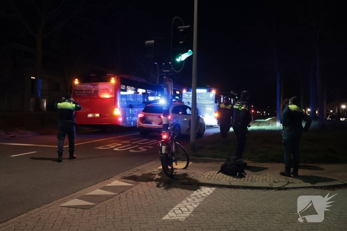 Fietser gewond na aanrijding met lijnbus