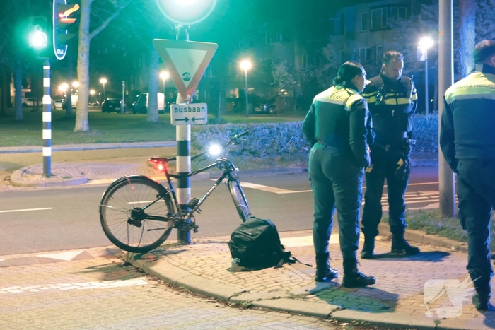 Fietser gewond na aanrijding met lijnbus