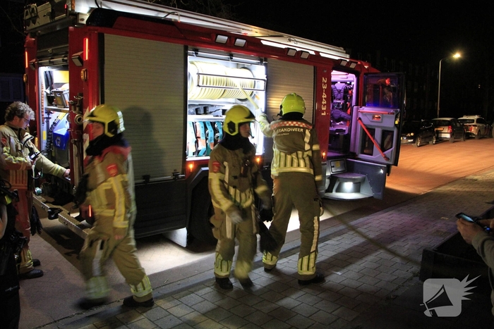 Buitenbrand in container geblust door buurtbewoners