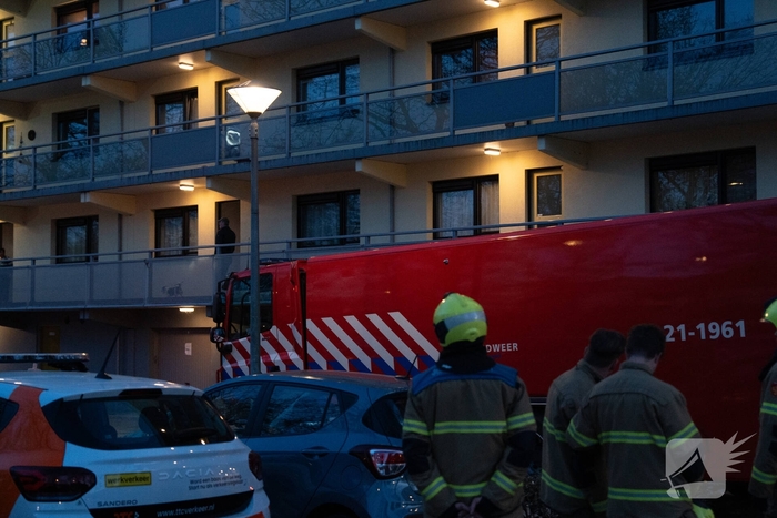 Dakbrand in flatwoning opschudding in Uden