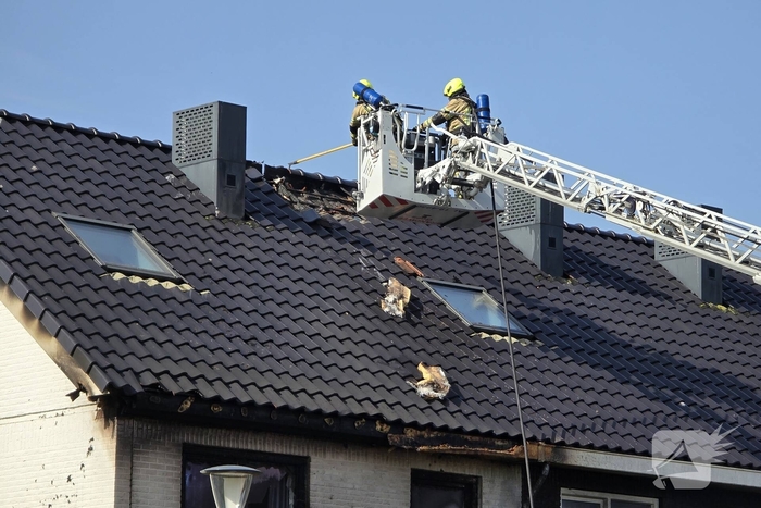 Brand in woning leidt tot opschaling naar grote brand