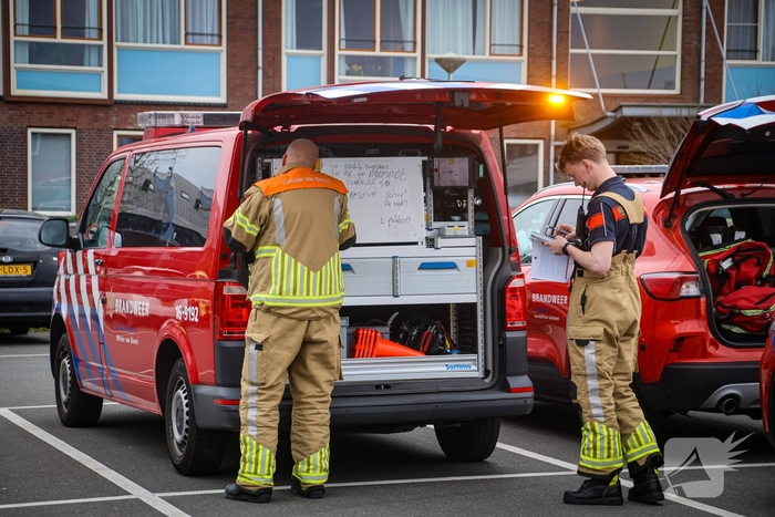 Grootschalige oefening met meerdere officieren en crisisteams