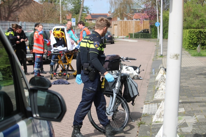 Fiets en scooter betrokken bij ernstig ongeval