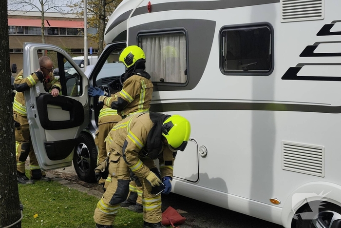 Brand in camper leidt tot ambulance-inzet