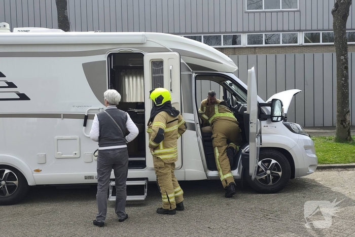 Brand in camper leidt tot ambulance-inzet