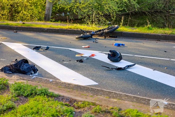 Zware aanrijding tussen motorfiets en fatbike