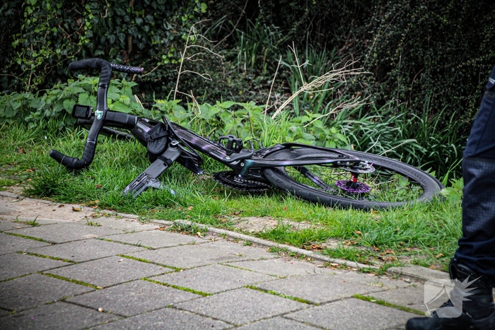 Wielrenner ernstig gewond bij aanrijding met auto