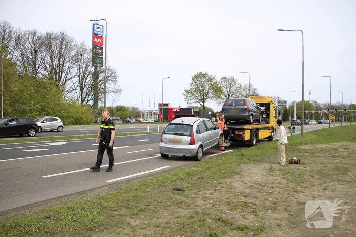 Ongeval met meerdere beschadigde voertuigen