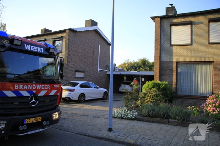 Buitenbrand in Weert zorgt voor schade aan garage