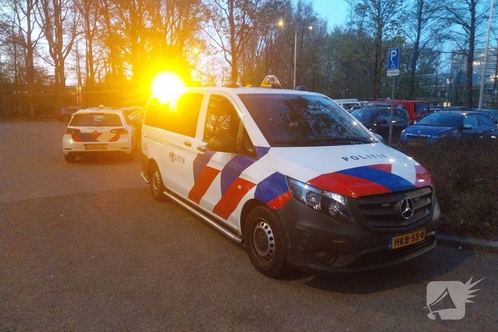 Brand in flatwoning snel onder controle