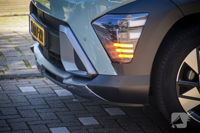 Ongeval tussen auto en motorscooter