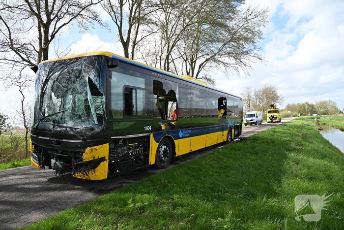 Zes gewonden bij ongeval met lijnbus