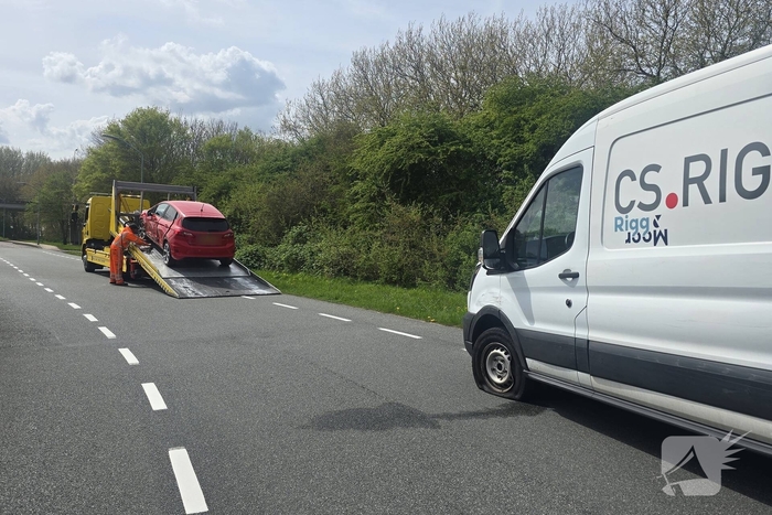 Aanrijding tussen twee automobilisten