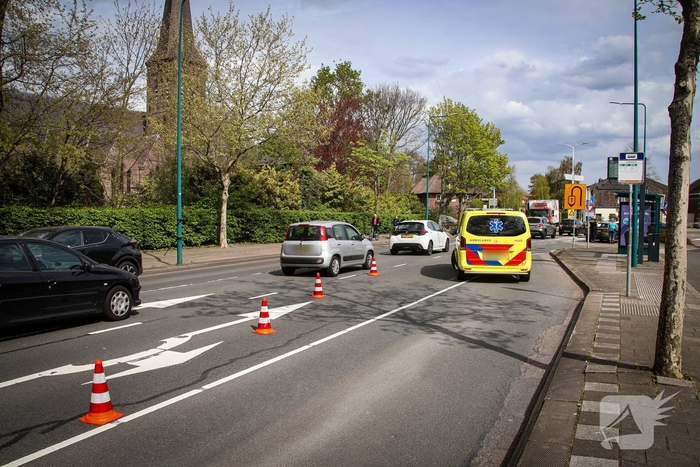 Kop-staartaanrijding tussen twee auto's