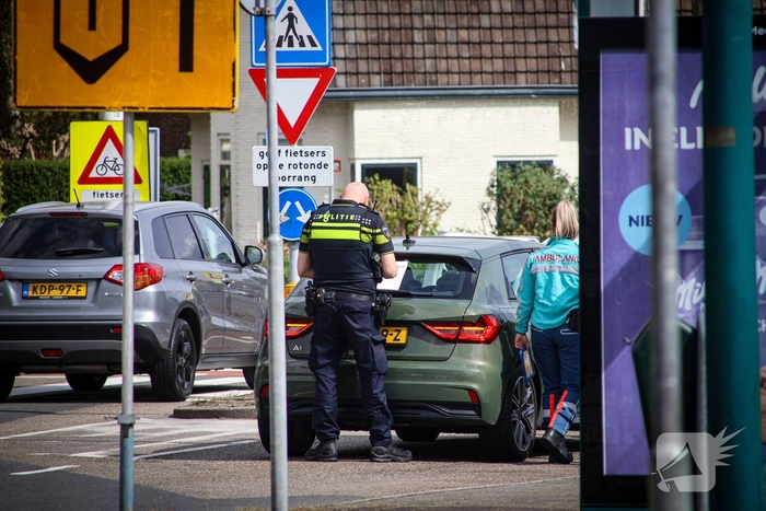 Kop-staartaanrijding tussen twee auto's