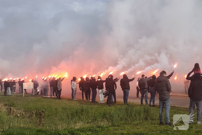 Uitvaart motorrijder trekt veel bezoekers