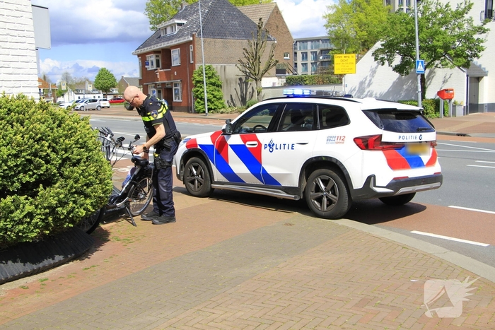 Fietser gewond na aanrijding met auto