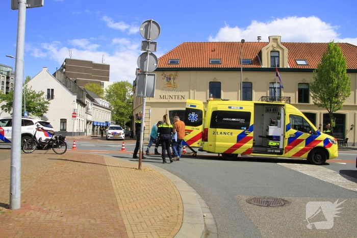 Fietser gewond na aanrijding met auto