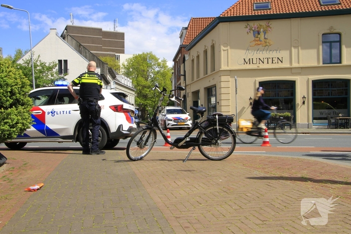 Fietser gewond na aanrijding met auto
