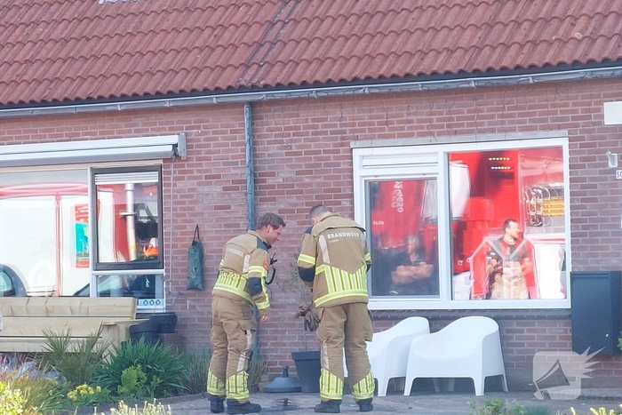 Brand in schoorsteen woning