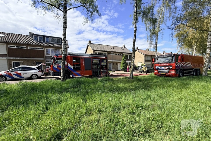 Buitenbrand slaat over naar schuurtje