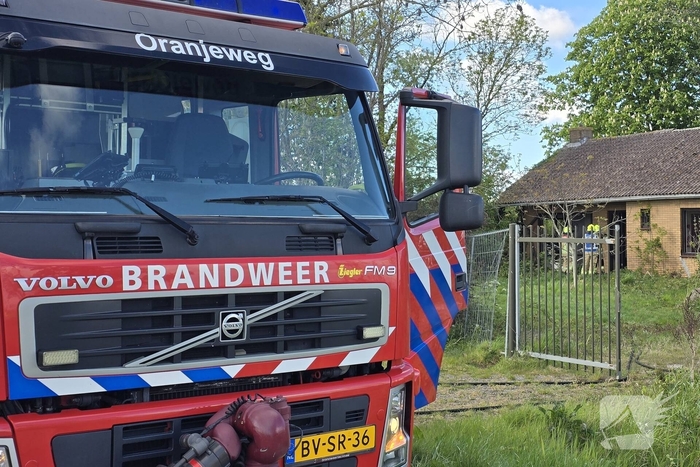 Brand in leegstaande woning snel onder controle