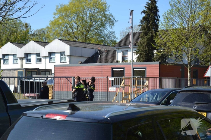 Deur geramd door brandweer bij gasincident