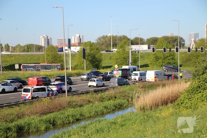 Aanrijding tussen waardetransport en automobilist