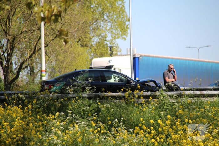 Zware aanrijding zorgt voor file op snelweg