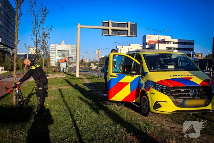 Botsing bij oversteekplaats tussen auto en fietser