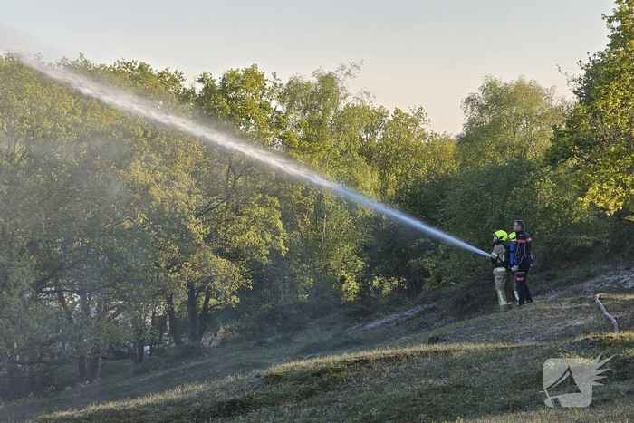 Oefening brandbestrijding in Vrouwenpolder