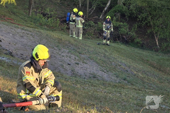 Oefening brandbestrijding in Vrouwenpolder