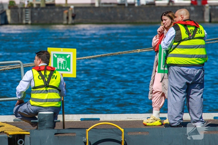 Brand op cruiseboot leidt tot grote hulpverlening