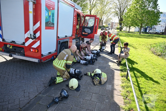 Brand op balkon van portiekwoning