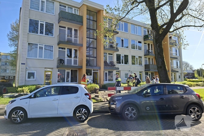 Brand op balkon van portiekwoning