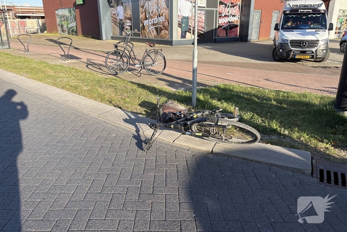 Fietser betrokken bij aanrijding met auto