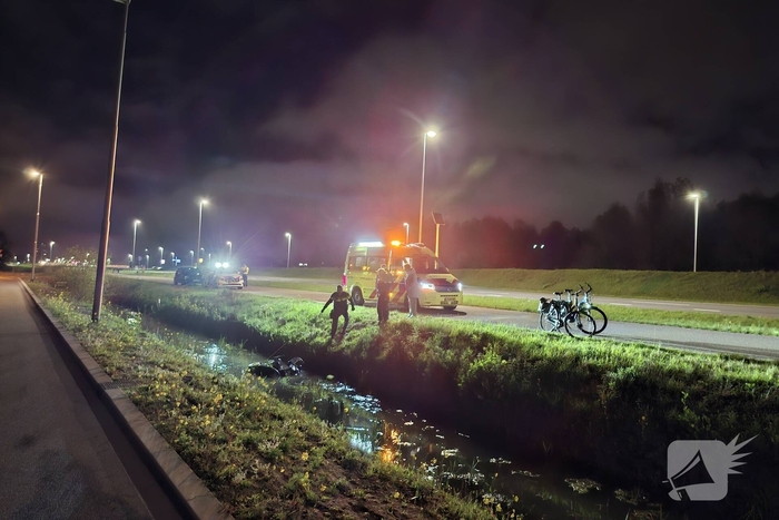 Scootmobiel te water