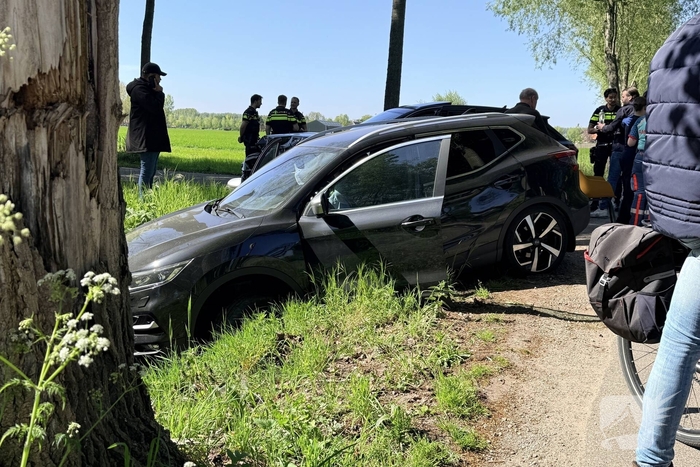 Botsing tussen twee auto's leidt tot gewonde