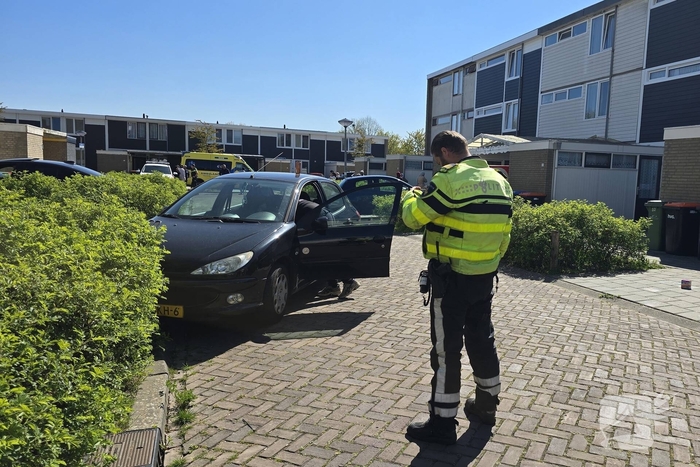 Veel hulpverleners aanwezig bij incident in woonwijk