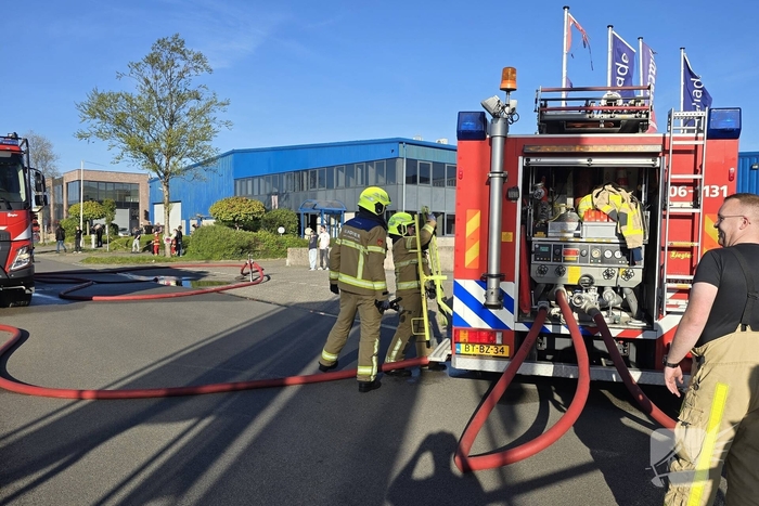 Grote inzet brandweer bij grote industriebrand