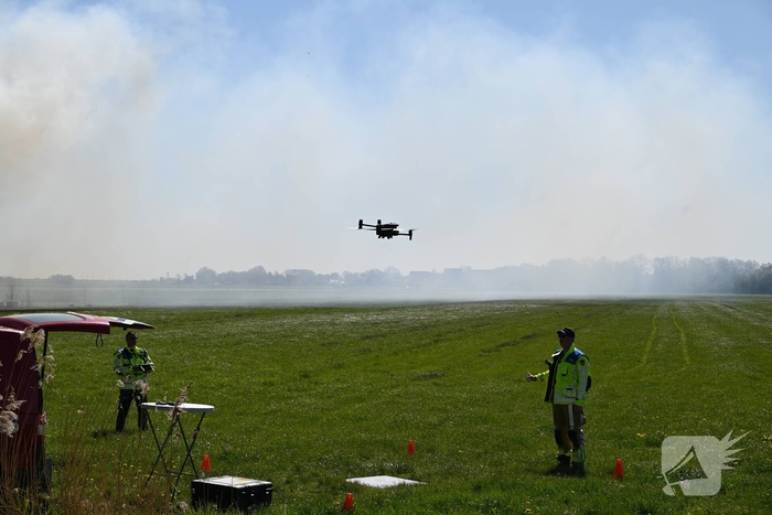 Brand in woonboerderij leidt tot grote inzet van hulpdiensten