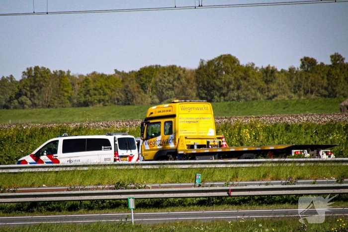 Ongeval tussen auto's leidt tot afzetting snelweg