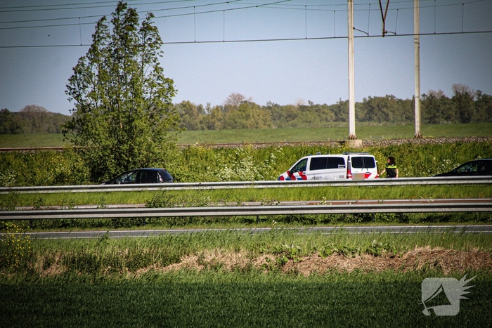 Ongeval tussen auto's leidt tot afzetting snelweg