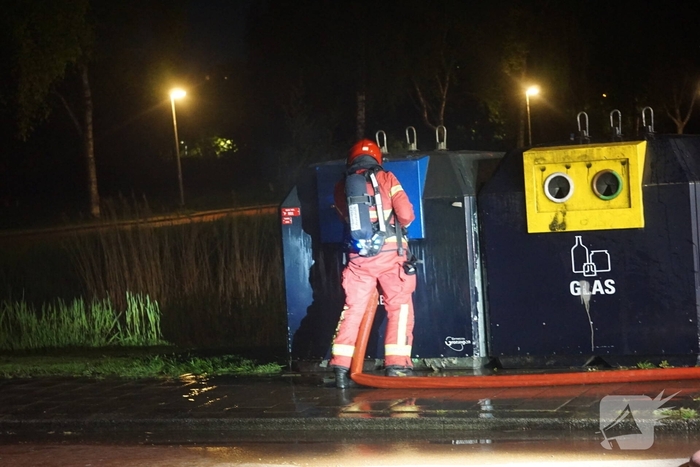 Brand in container snel onder controle