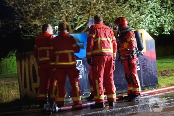 Brand in container snel onder controle