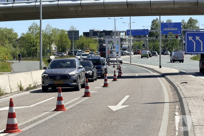 Afsluiting van belangrijke toerit door slechte staat wegdek